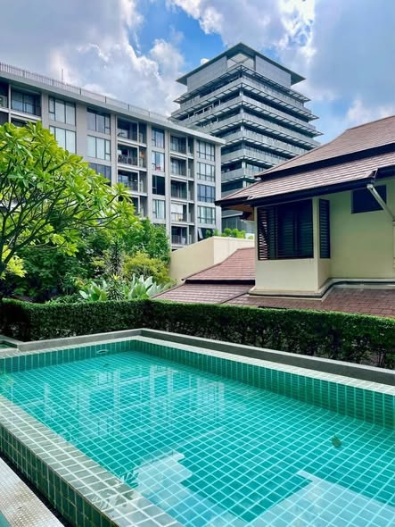 pool of Noble Ambience Sarasin โนเบิล แอมเบียนส์ สารสิน