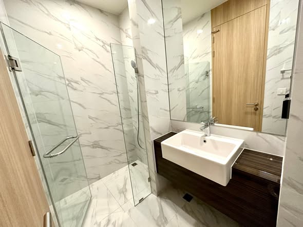 bathroom of Noble BE 19