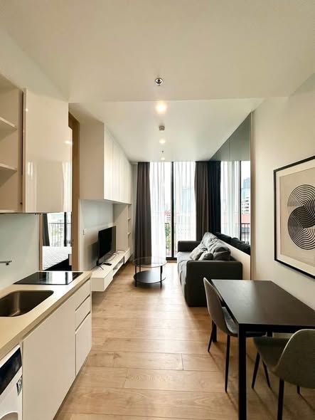 living room of Noble BE 19