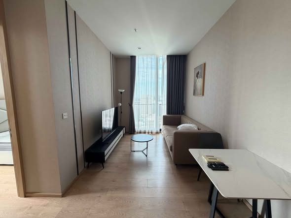 living room of Noble BE 19