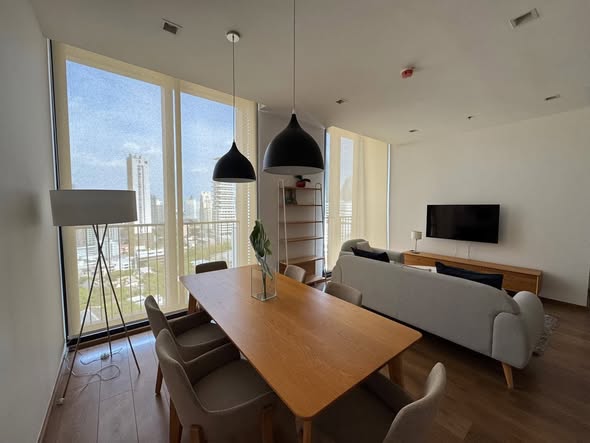 living room of Noble BE33