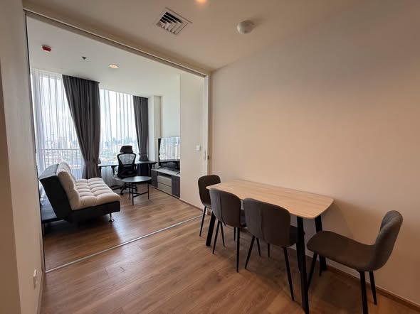 room interior of Noble Form Thonglor โนเบิล ฟอร์ม ทองหล่อ