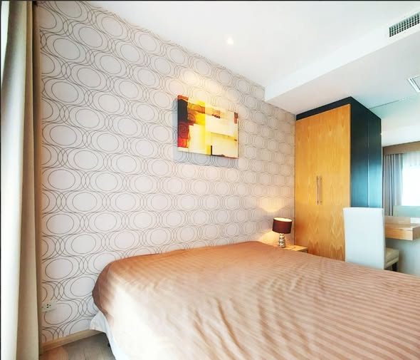 bedroom of Noble Remix