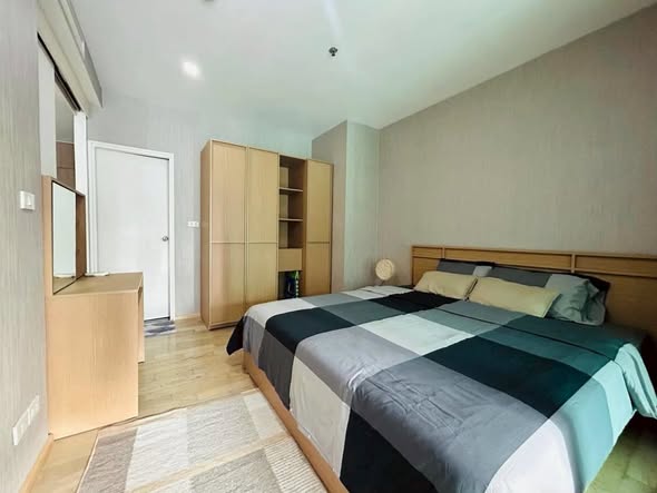 bedroom of Noble Remix