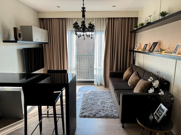 living room of Noble Remix