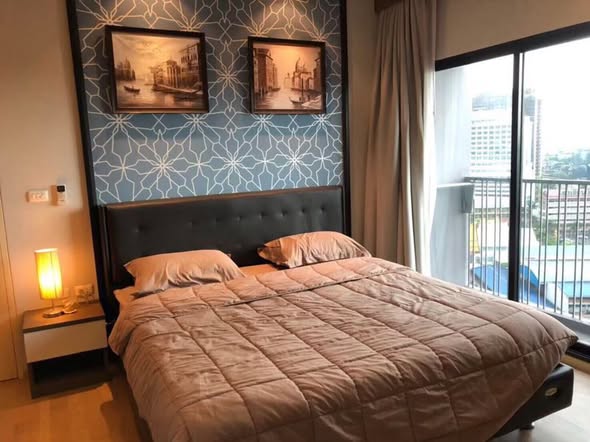 bedroom of Noble Reveal