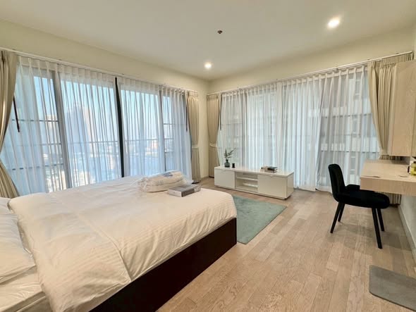 bedroom of Noble Solo