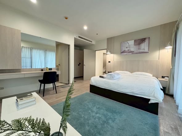 bedroom of Noble Solo