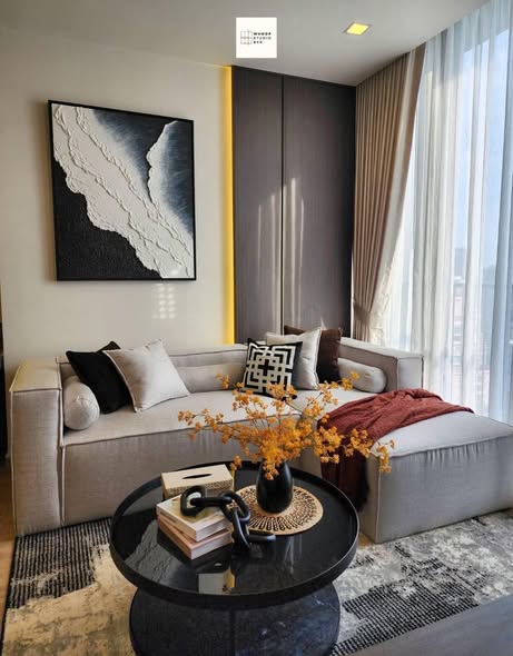 bedroom and living room of Noble State Sukhumvit 39