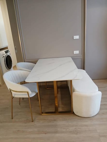room interior of Noble State Sukhumvit 39