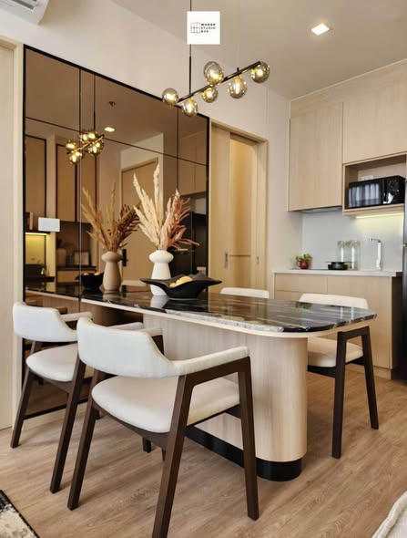 room interior of Noble State Sukhumvit 39