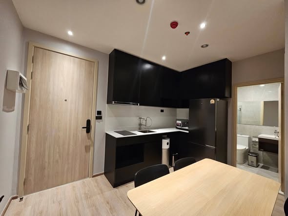 room interior of Nue District R9