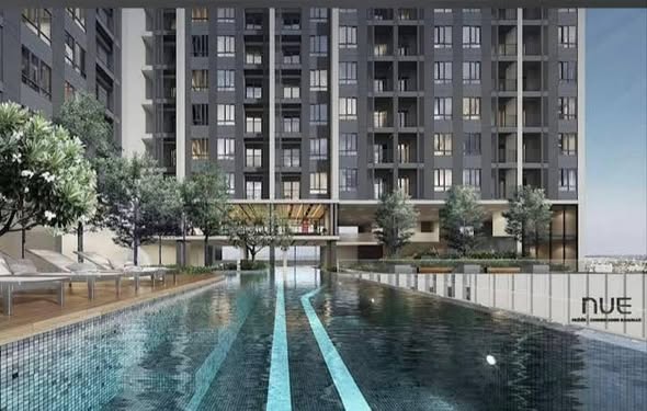 pool of NUE Noble Srinakarin Lasalle นิว โนเบิล ศรีนครินทร์ – ลาซาล