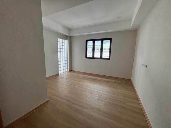 Oakhouse Sukhumvit 101/1