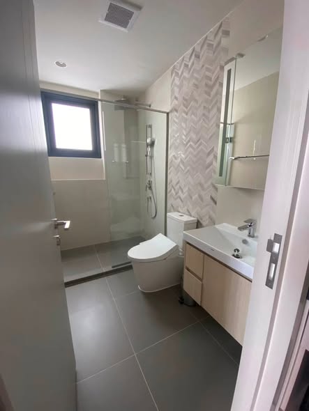 bathroom of Oka Haus