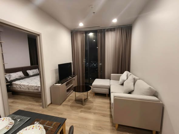 living room and bedroom of Oka Haus