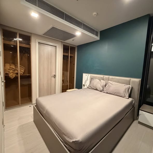 bedroom and room interior of One9Five Asoke – Rama 9