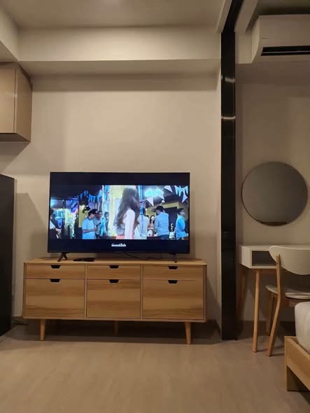 living room and room interior of One9Five Asoke – Rama 9