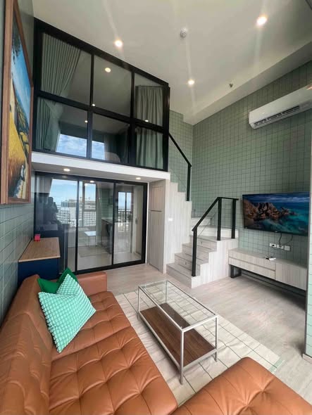 living room and room interior of Origin Plug & Play Sai Luat Station (Sale Gallery)
