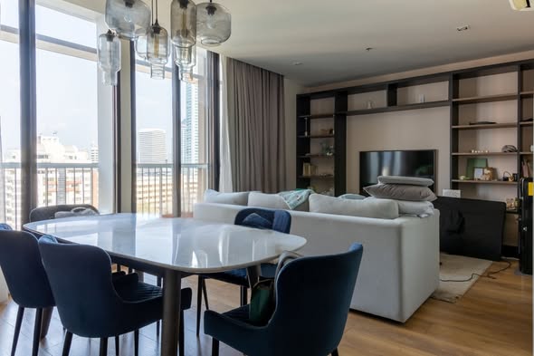 living room of Park Origin Phrom Phong