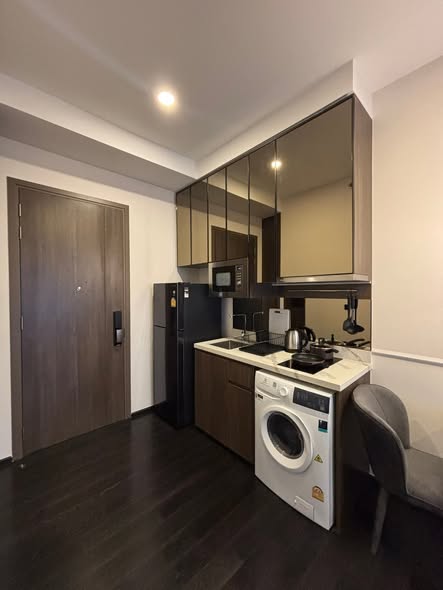 Park​ Origin​ Thonglor