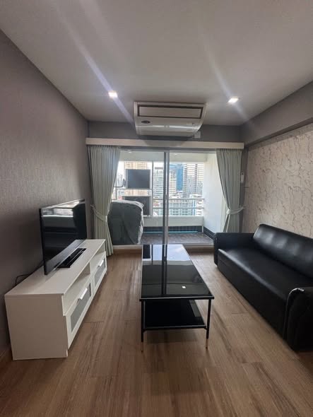 bedroom of Park Thonglor Tower