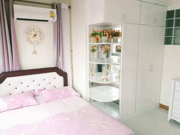 bedroom of Pathum Wan Resort