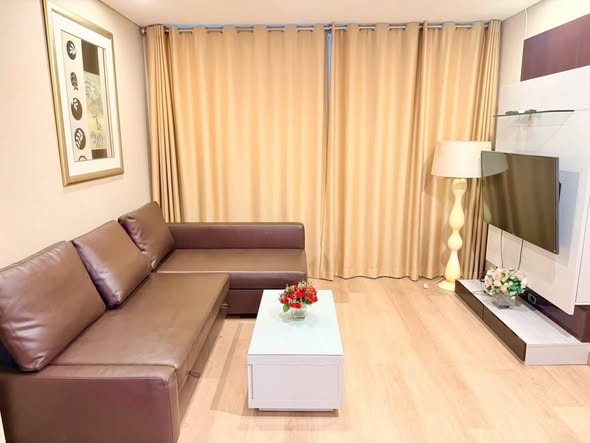 living room and bedroom of Pathum Wan Resort