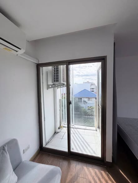 bedroom and room interior of Pentafield City Residence