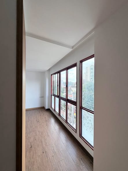 room interior of Pentafield City Residence