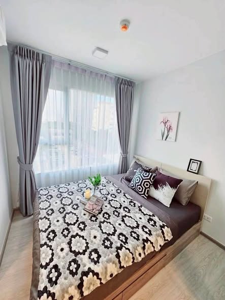 living room and bedroom of Plum Condo Sukhumvit 62