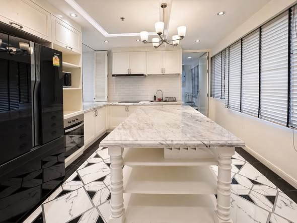 kitchen of P.R. HOME 3
