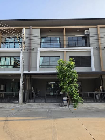 Premium Place พหลโยธิน-รามอินทรา