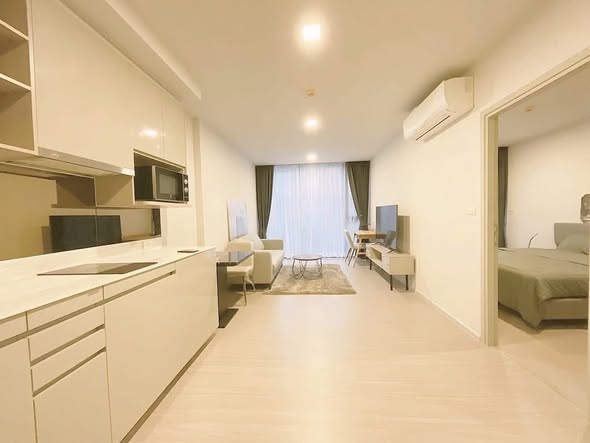 bedroom of Quintara Treehaus Sukhumvit 42