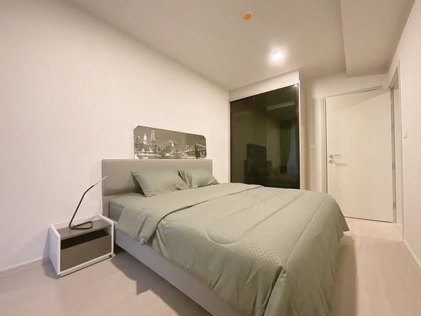 bedroom of Quintara Treehaus Sukhumvit 42