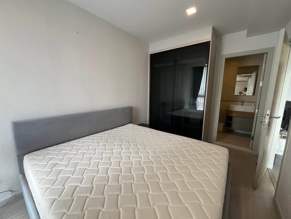 bedroom of Quintara Treehaus Sukhumvit 42