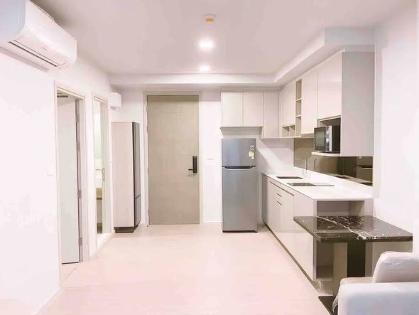 kitchen of Quintara Treehaus Sukhumvit 42