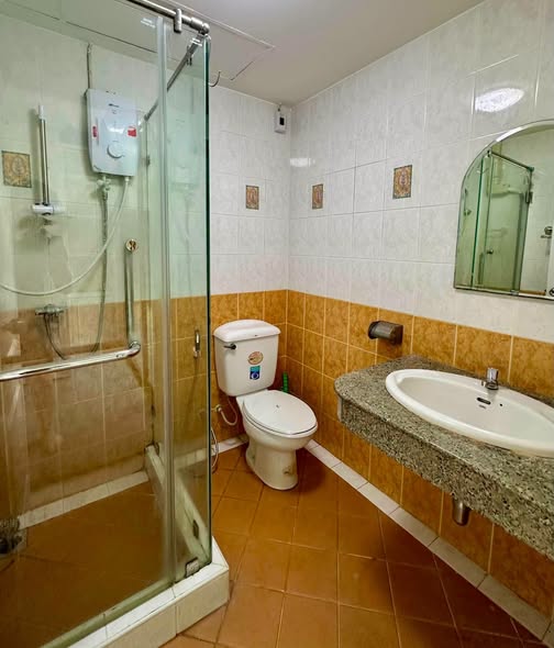 Ratchada Resort Condo