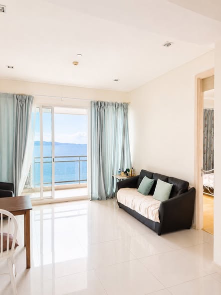 living room and bedroom of Reflection Jomtien Beach Pattaya