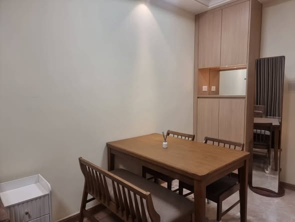 Regal Condo Sathon – Naradhiwas
