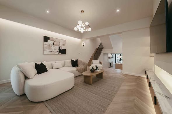 living room of Regent 71 Place