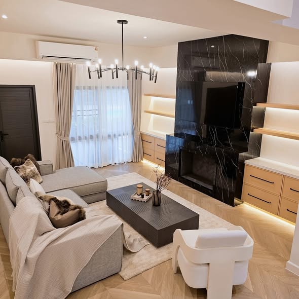 living room and bedroom of Regent 71 Place