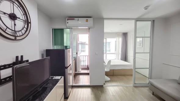 bedroom and room interior of Regent Home 97/1