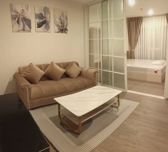 bedroom and living room of Regent Home Bangna (รีเจ้นท์โฮม บางนา)