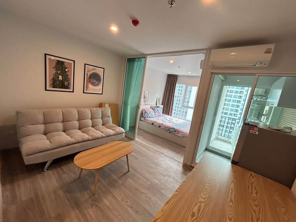 bedroom and living room and room interior of Regent Home Bangna (รีเจ้นท์โฮม บางนา)