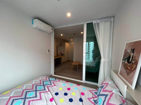bedroom and room interior of Regent Home Bangna (รีเจ้นท์โฮม บางนา)