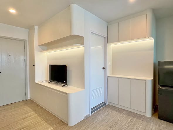 bedroom and room interior of Regent Home Bangna (รีเจ้นท์โฮม บางนา)