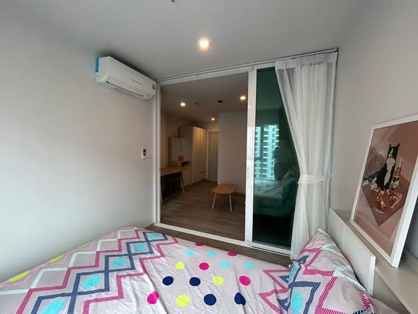 bedroom and room interior of Regent Home Bangna (รีเจ้นท์โฮม บางนา)
