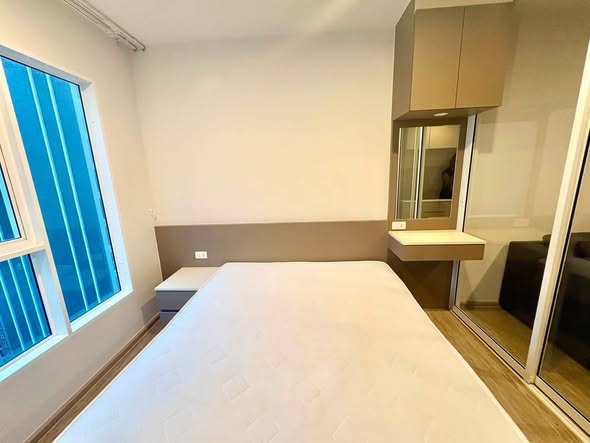 bedroom and room interior of Regent Home Bangna (รีเจ้นท์โฮม บางนา)
