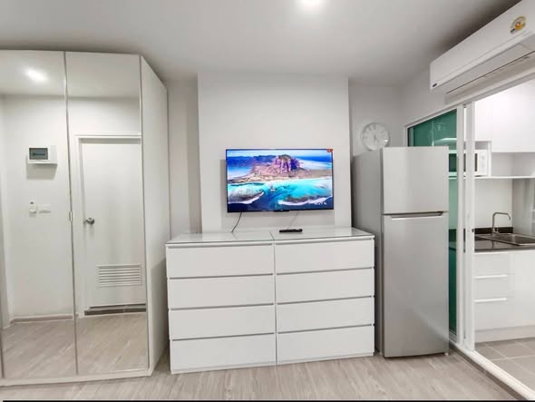 bedroom and room interior of Regent Home Bangna (รีเจ้นท์โฮม บางนา)